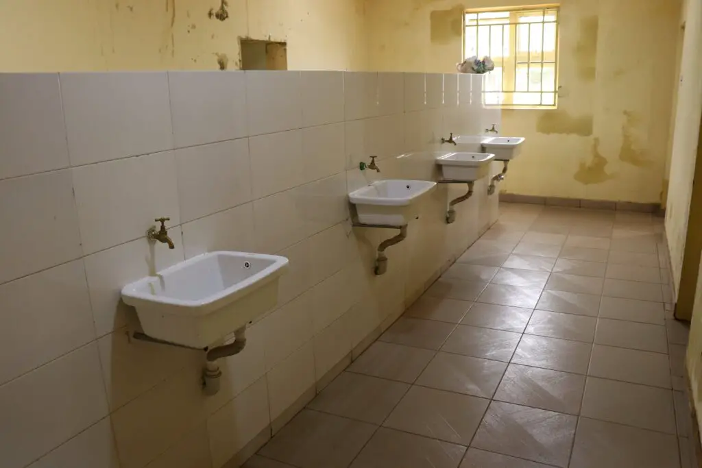 UNN hostel restroom